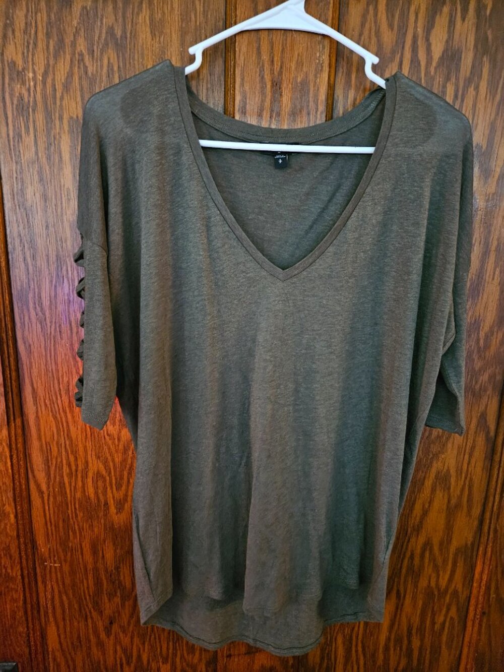 Express One Eleven T-Shirt Womens Size SP Green V Neck Short Sleeve